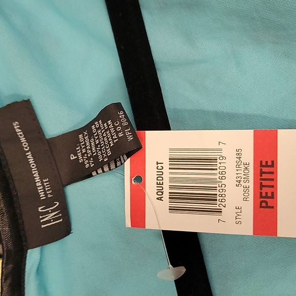 Top - Picture 3 of 3